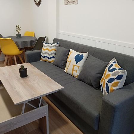 דירות או גרובה Jardin, Terraza Y Barbacoa מראה חיצוני תמונה