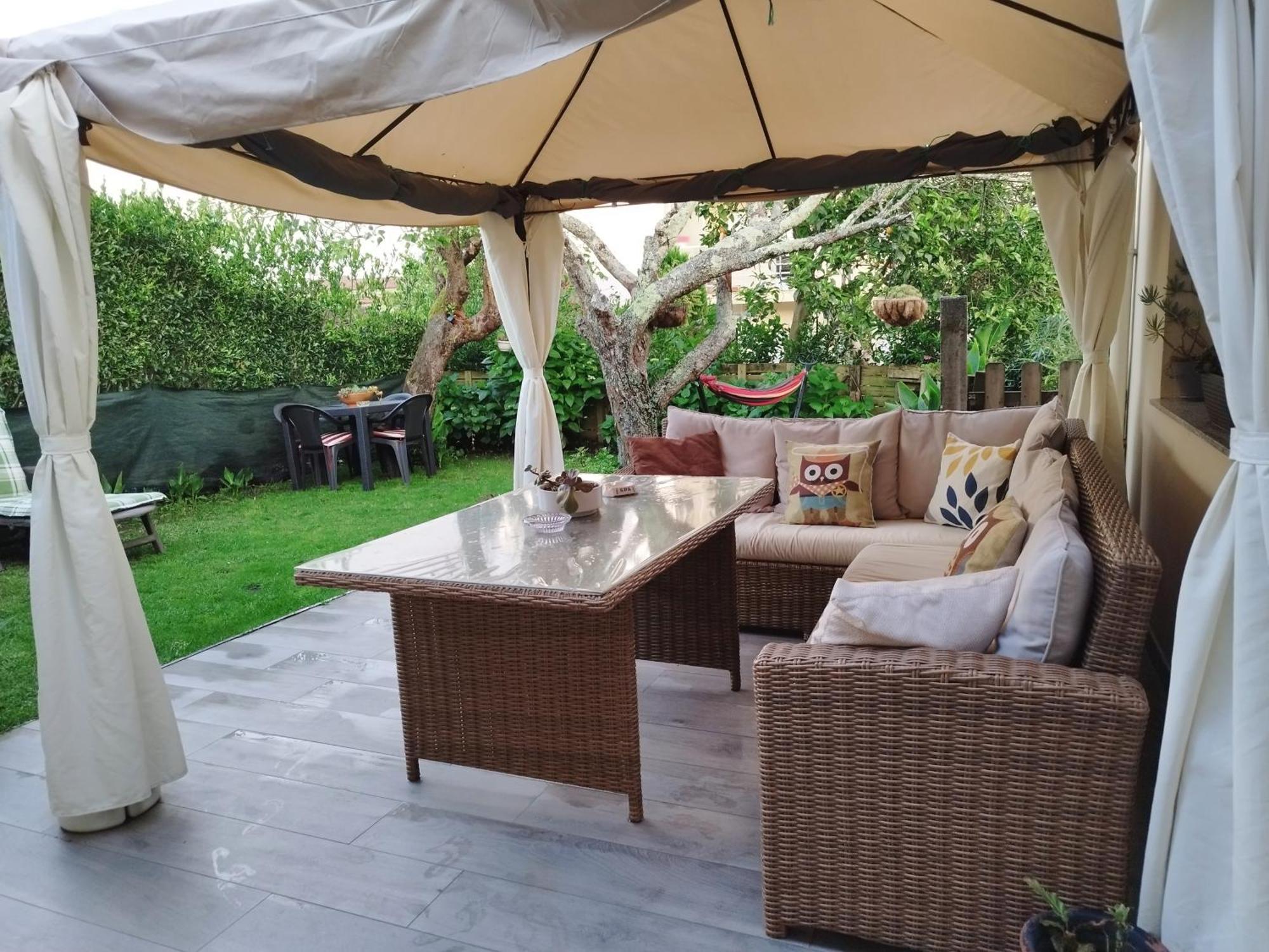 דירות או גרובה Jardin, Terraza Y Barbacoa מראה חיצוני תמונה