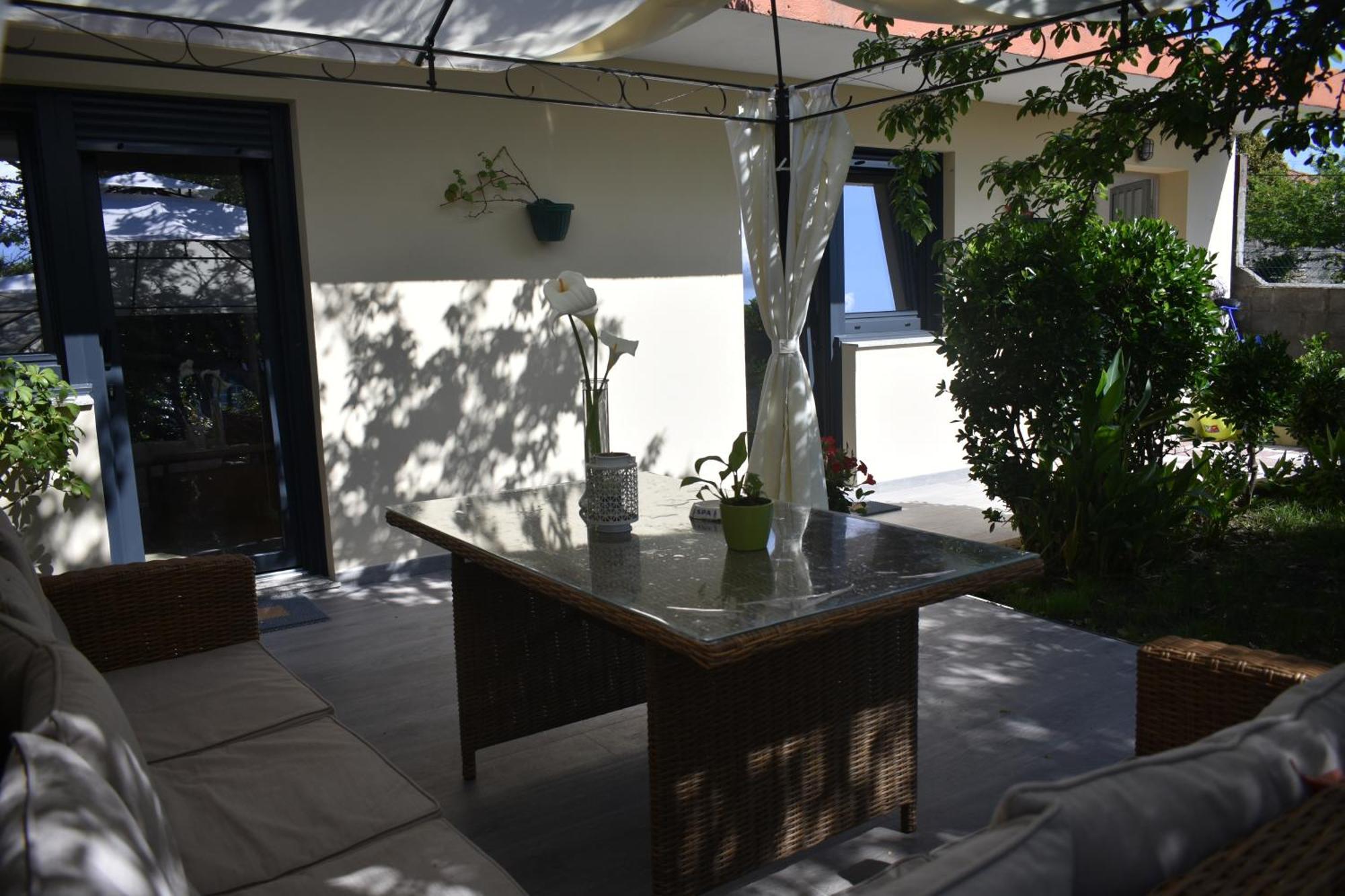 דירות או גרובה Jardin, Terraza Y Barbacoa מראה חיצוני תמונה